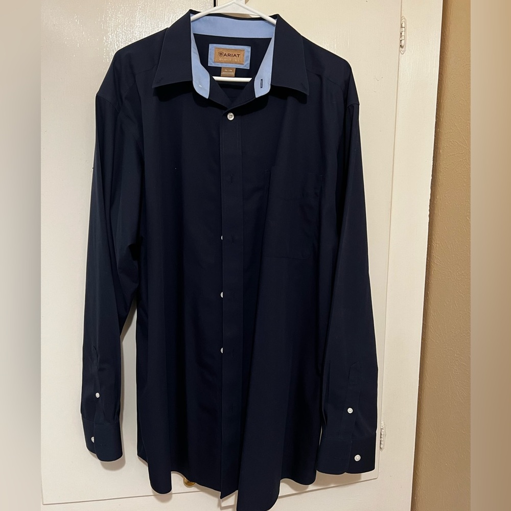 Navy blue Ariat button down